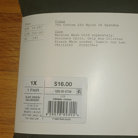 Olive Green Capri Seamless Leggings a new day - Picture 5 of 5